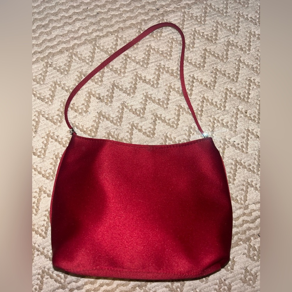 Red hand bag